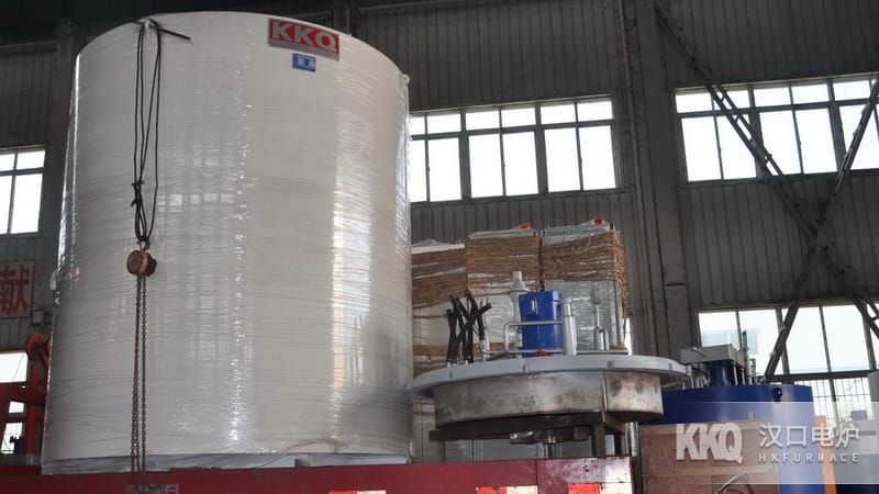 Vacuum Annealing Furnace ex-factory loading