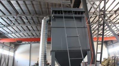 Baghouse dust collector