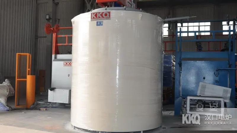 Vacuum quenching production line