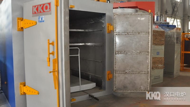 Hot Air Circulation Oven