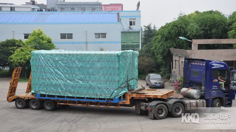 Large Natural Gas Bogie Furnace Production Manufacturer