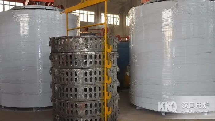 Vacuum Furnace Special material bin
